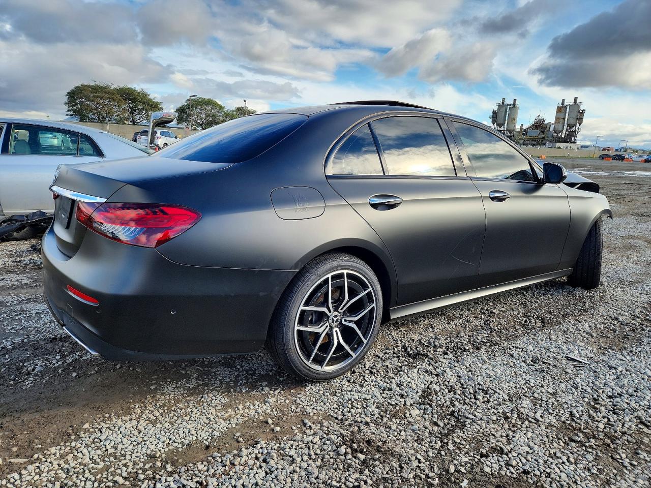 2022 MERCEDES-BENZ E 350 photo 3
