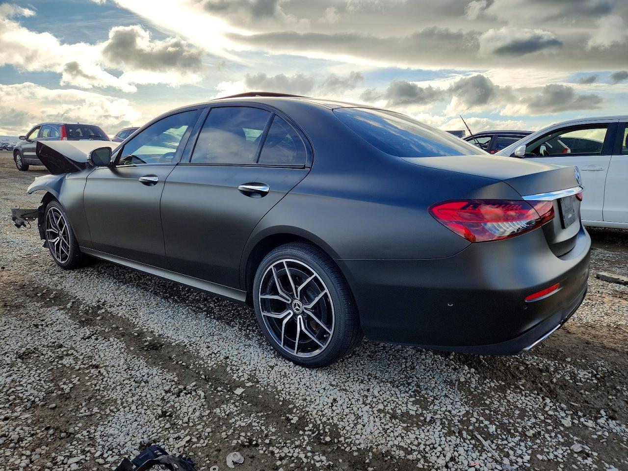 2022 MERCEDES-BENZ E 350 photo 2