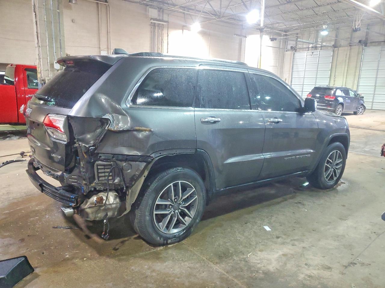 2019 JEEP GRAND CHEROKEE LIMITED photo 3