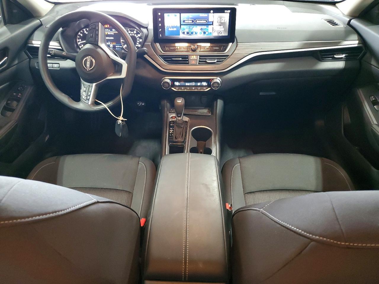 2025 NISSAN ALTIMA SV photo 8