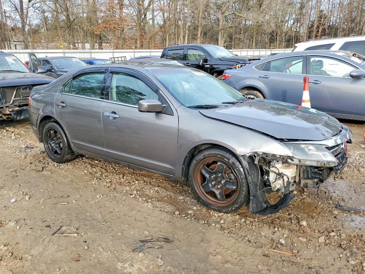 2010 FORD FUSION SE photo 4
