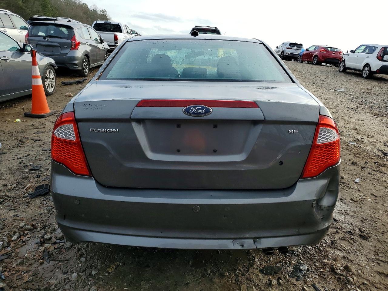 2010 FORD FUSION SE photo 6