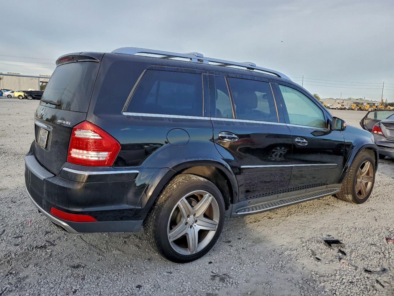 2012 MERCEDES-BENZ GL 550 4MATIC photo 5