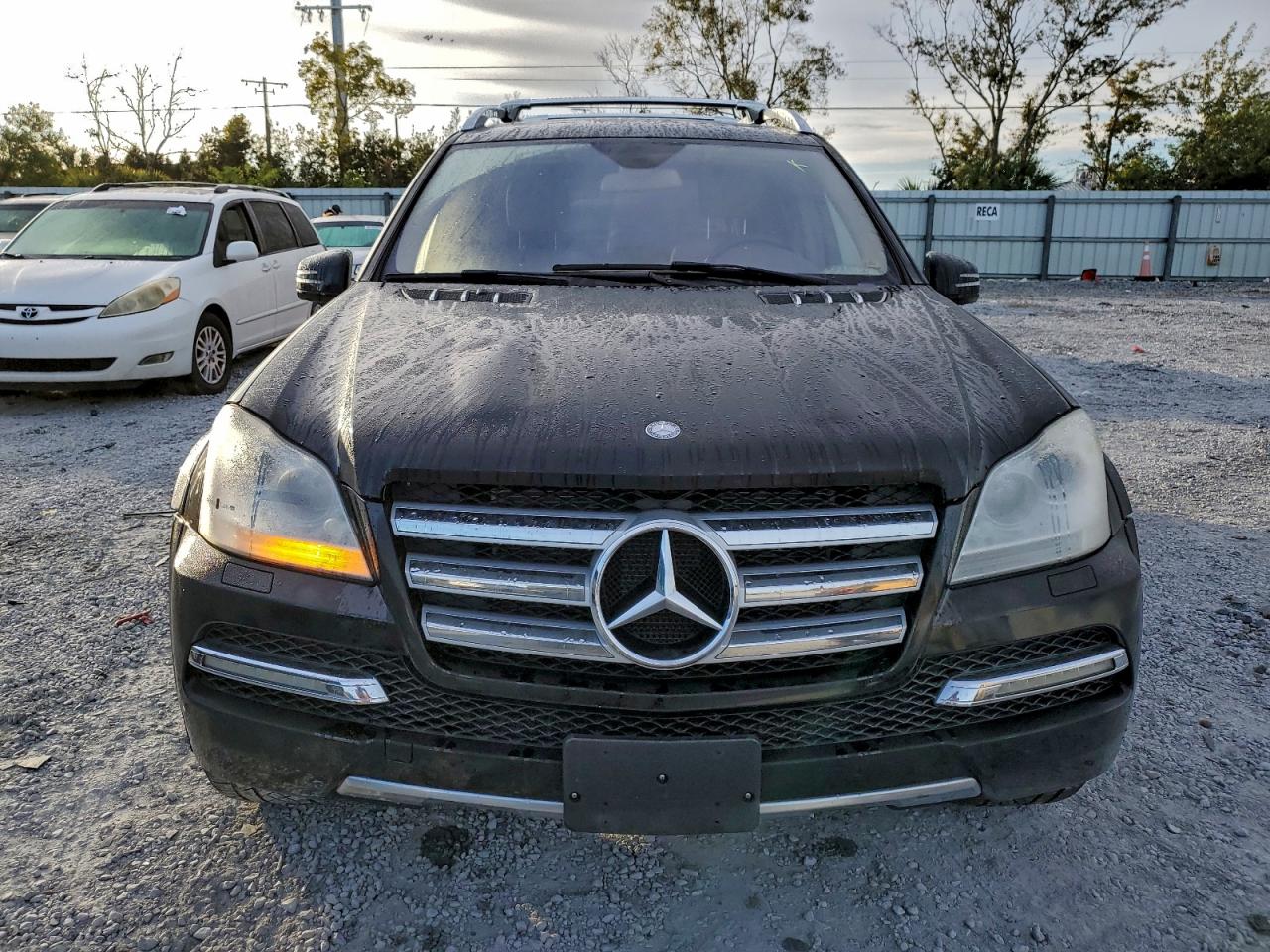 2012 MERCEDES-BENZ GL 550 4MATIC photo 9