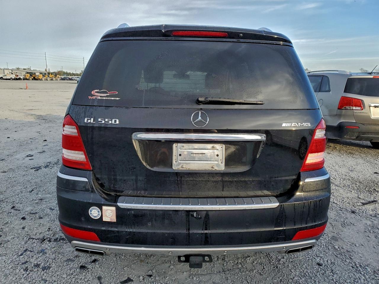 2012 MERCEDES-BENZ GL 550 4MATIC photo 11