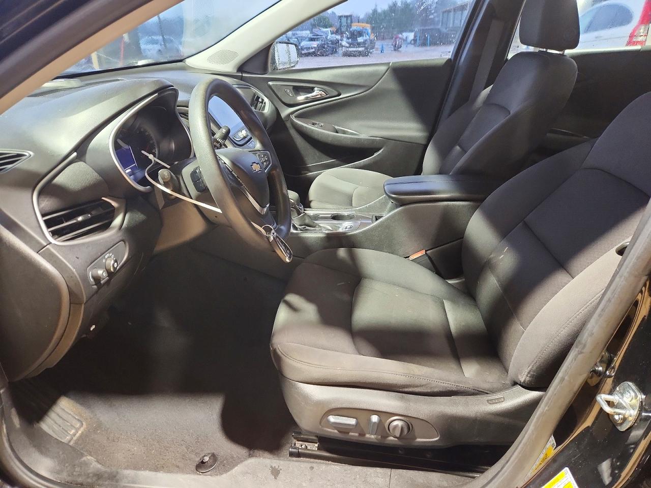 2022 CHEVROLET MALIBU photo 7