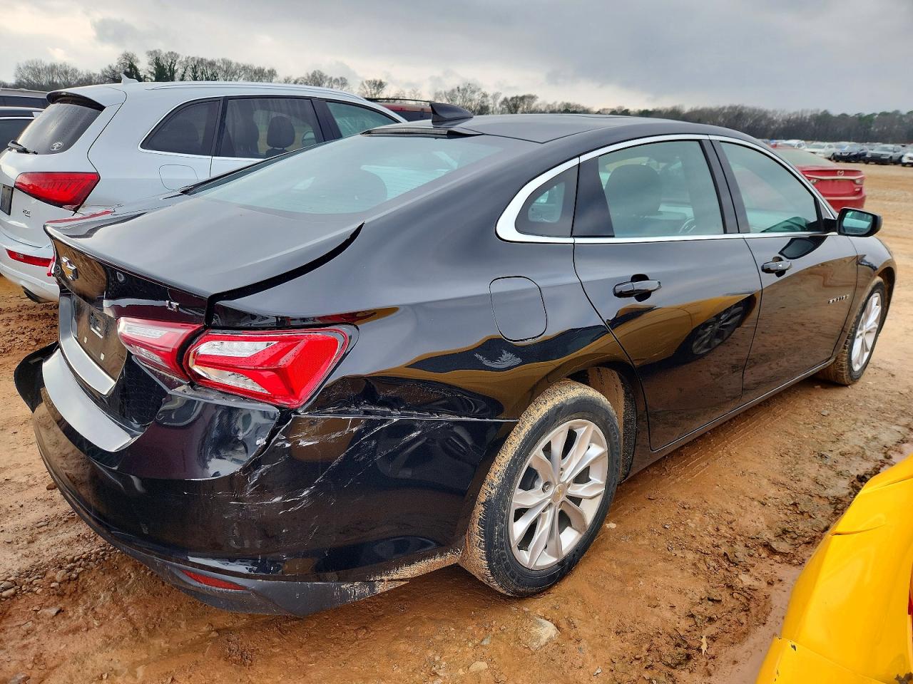 2022 CHEVROLET MALIBU photo 3