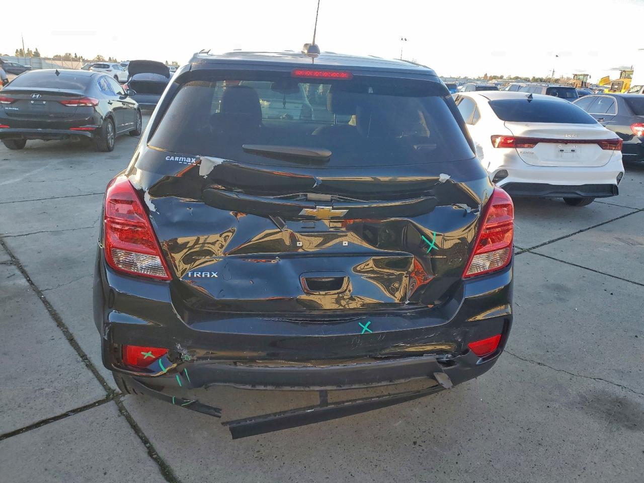2022 CHEVROLET TRAX LS photo 6
