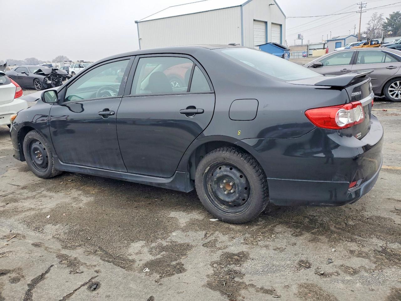 2011 TOYOTA COROLLA BASE photo 2