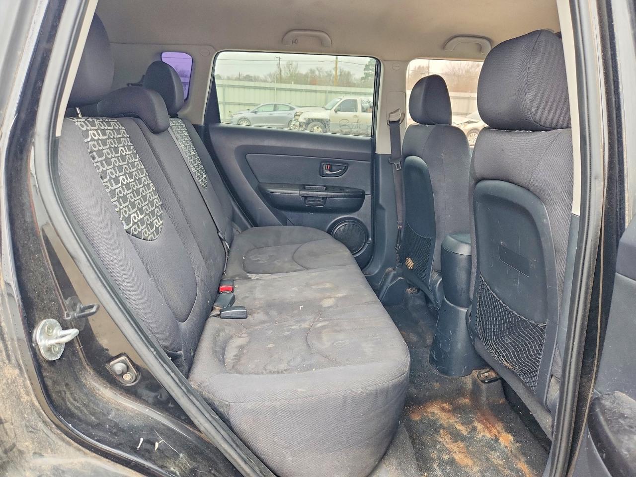 2011 KIA SOUL + photo 10