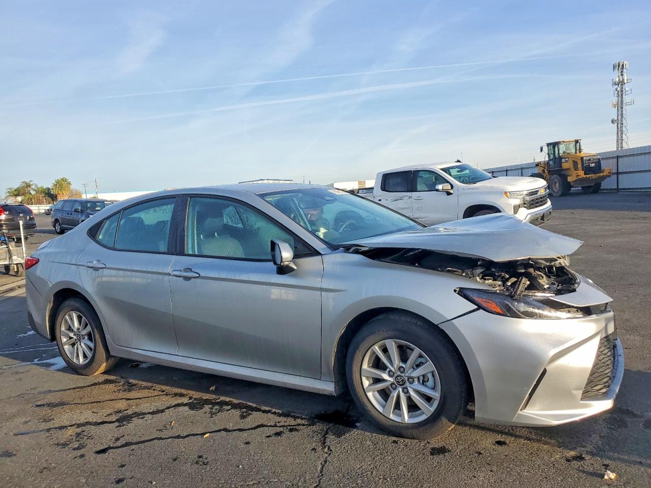 2025 TOYOTA CAMRY XSE photo 4