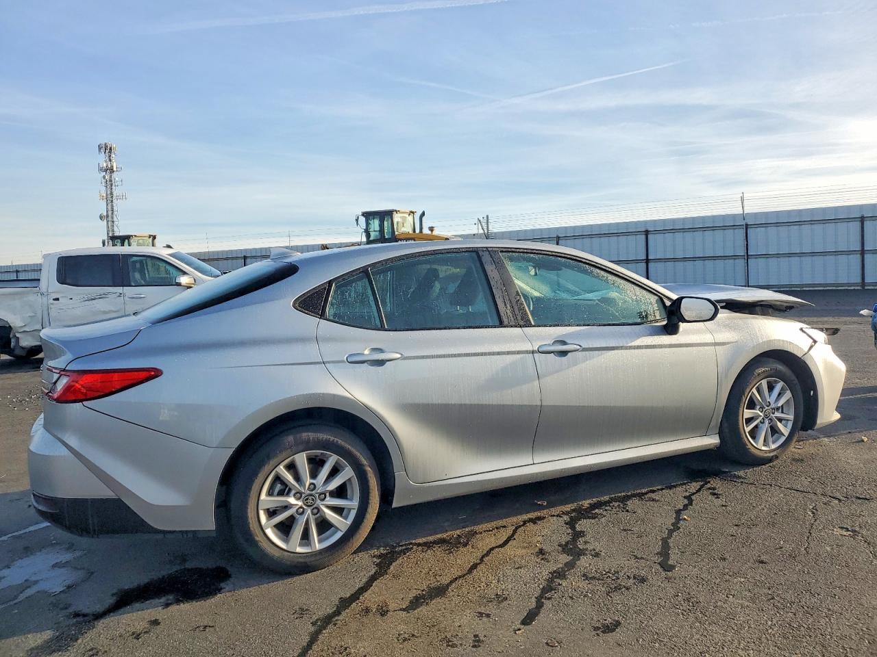 2025 TOYOTA CAMRY XSE photo 3