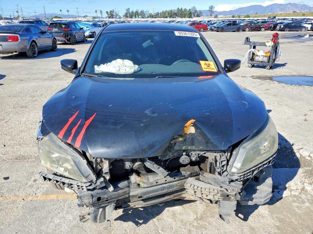 2013 HONDA ACCORD LX photo 5
