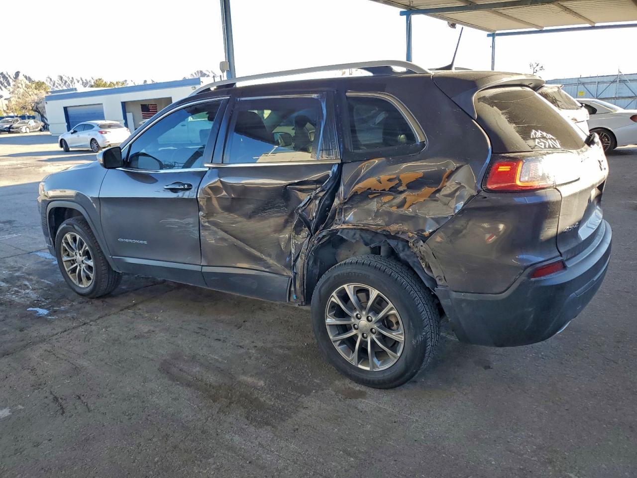 2019 JEEP CHEROKEE LATITUDE PLUS photo 2