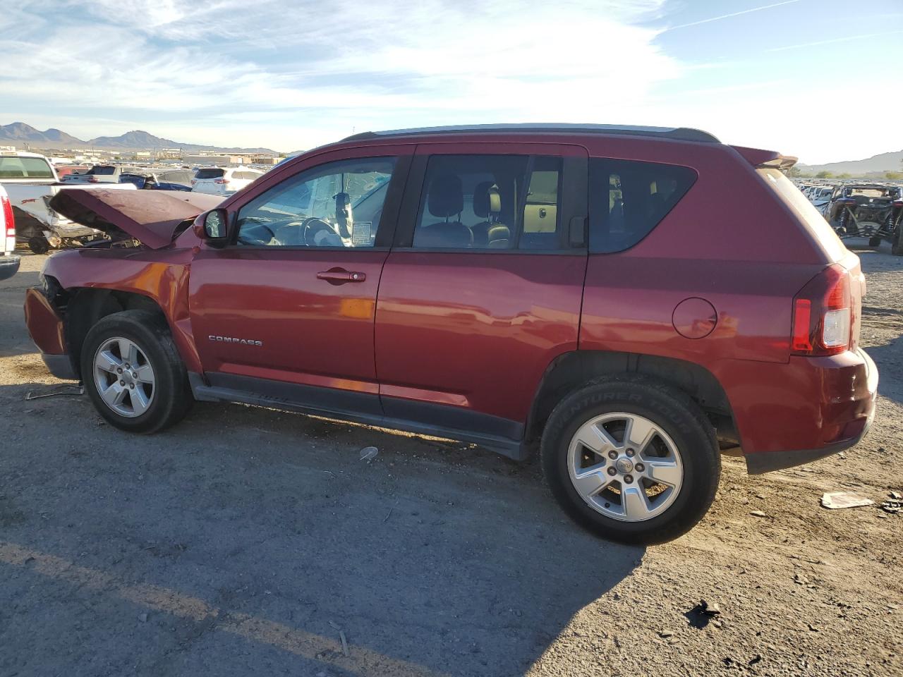 2016 JEEP COMPASS LATITUDE photo 2