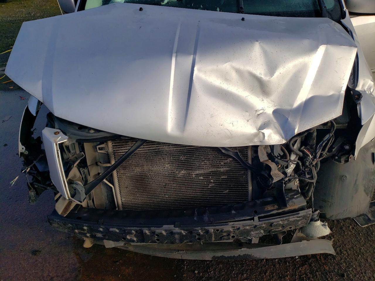 2010 DODGE GRAND CARAVAN SXT photo 11