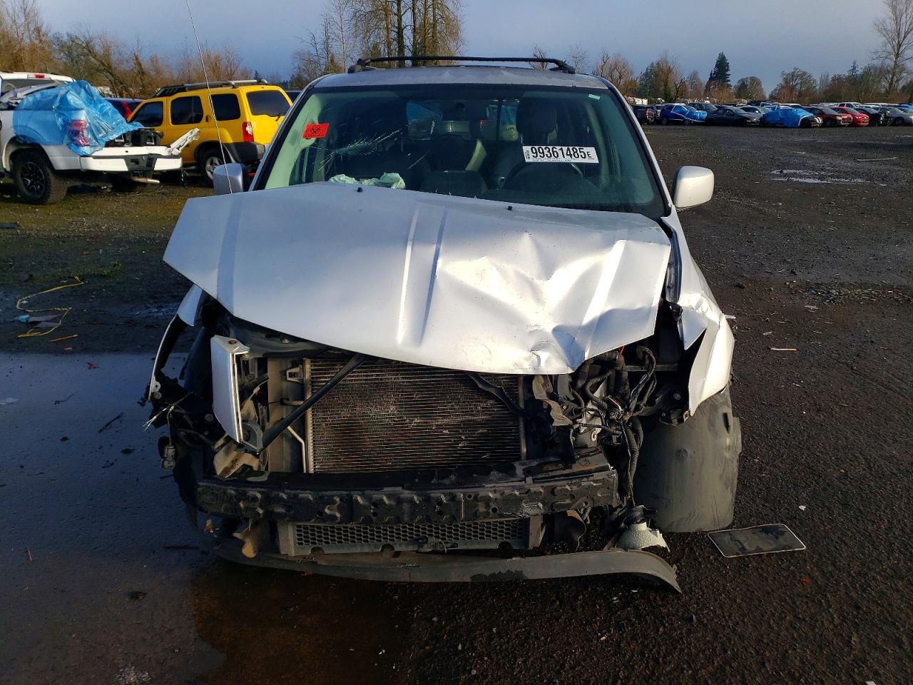 2010 DODGE GRAND CARAVAN SXT photo 5