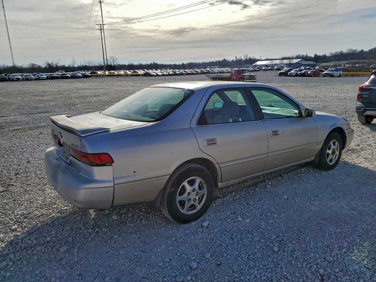 1999 TOYOTA CAMRY CE photo 5