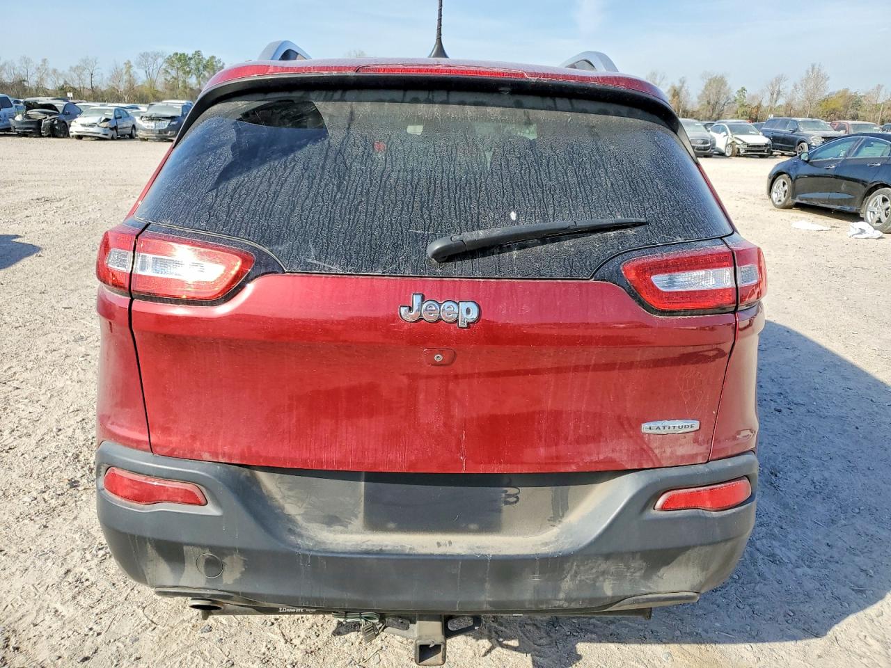 2016 JEEP CHEROKEE LATITUDE photo 6