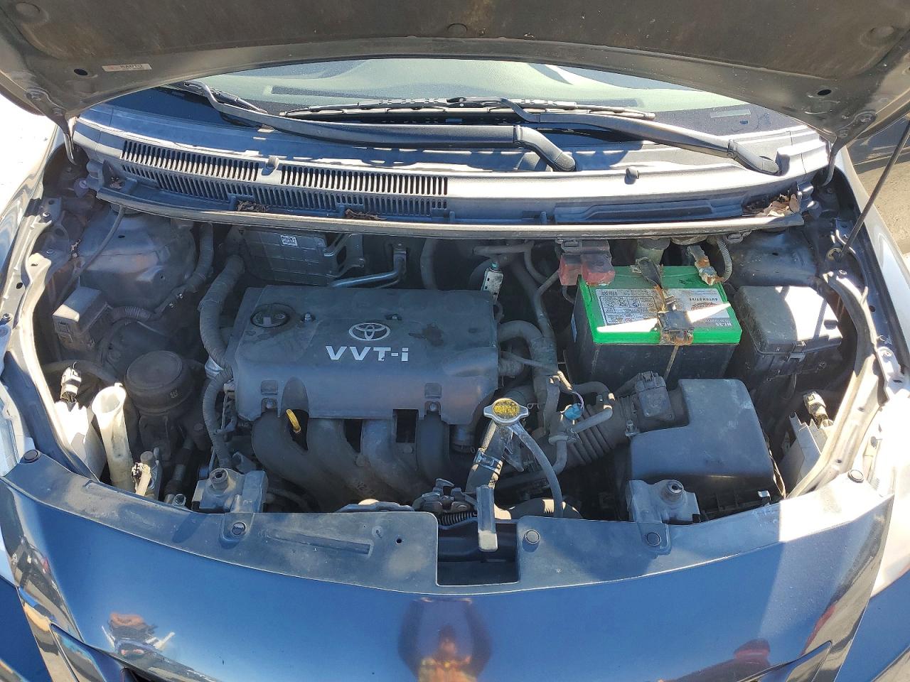 2010 TOYOTA YARIS photo 21