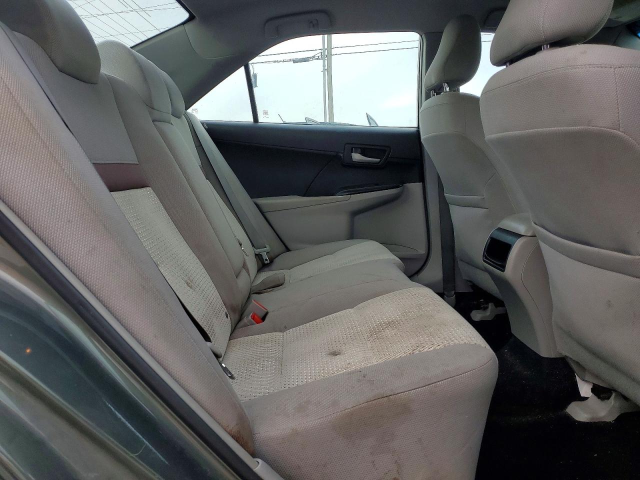 2013 TOYOTA CAMRY LE photo 19