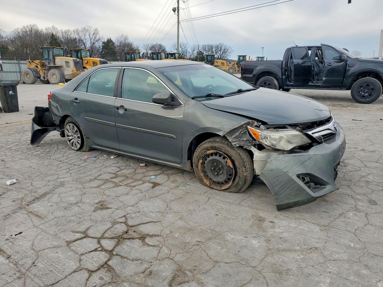 2013 TOYOTA CAMRY LE photo 7