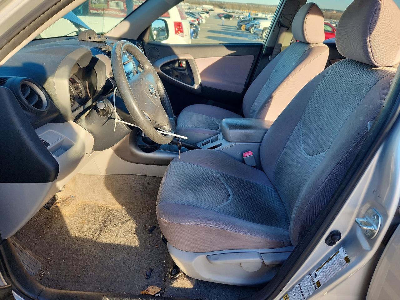 2008 TOYOTA RAV4 photo 7