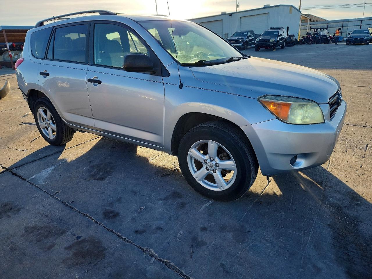2008 TOYOTA RAV4 photo 4