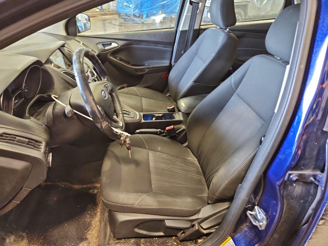 2017 FORD FOCUS SEL photo 7