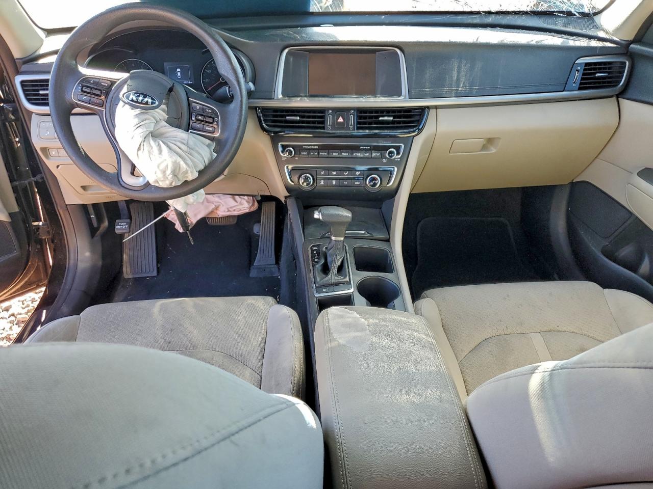 2018 KIA OPTIMA LX photo 8