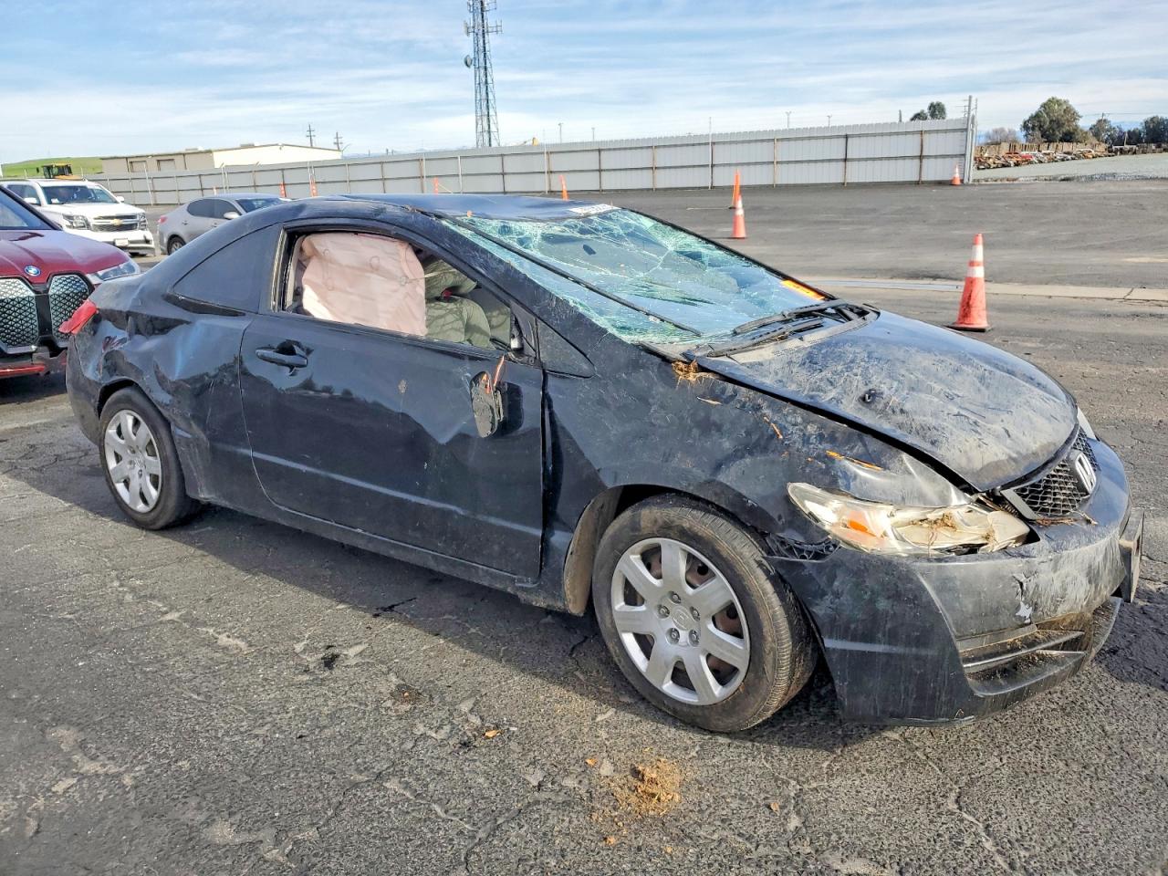 2011 HONDA CIVIC LX photo 4