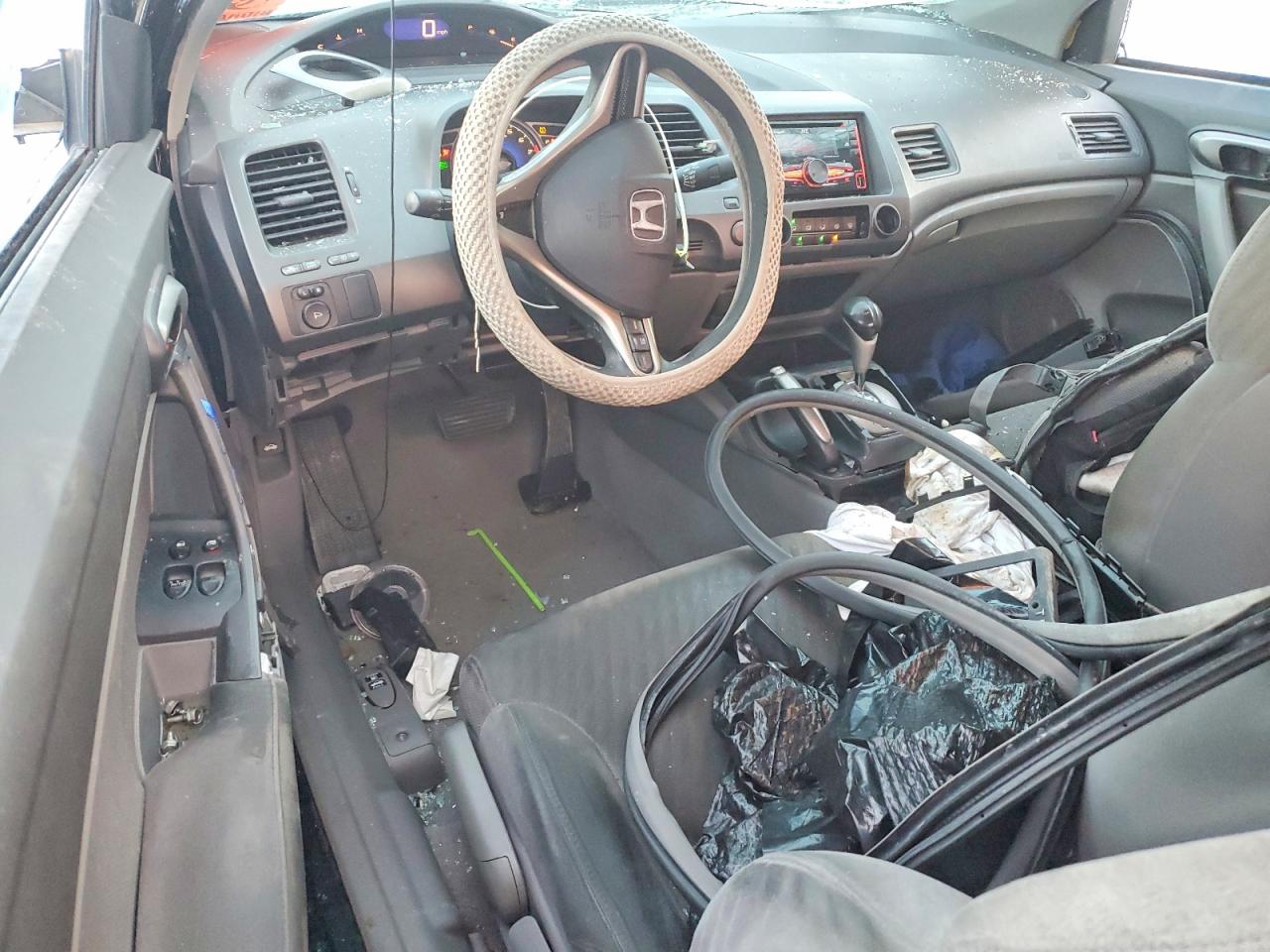 2011 HONDA CIVIC LX photo 8