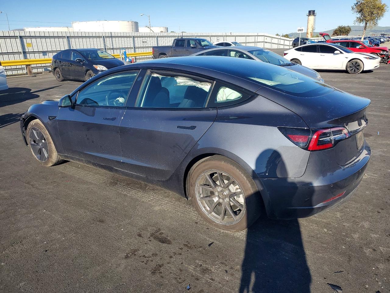 2022 TESLA MODEL 3 photo 2