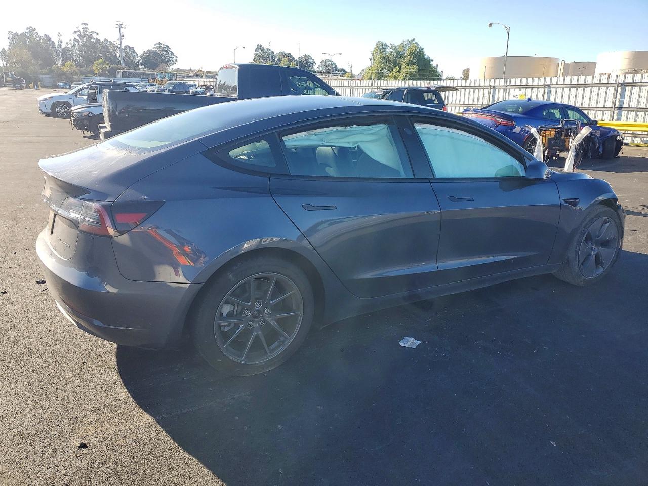 2022 TESLA MODEL 3 photo 3