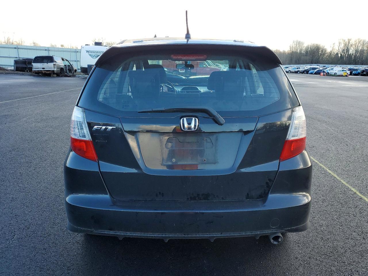 2011 HONDA FIT SPORT photo 6