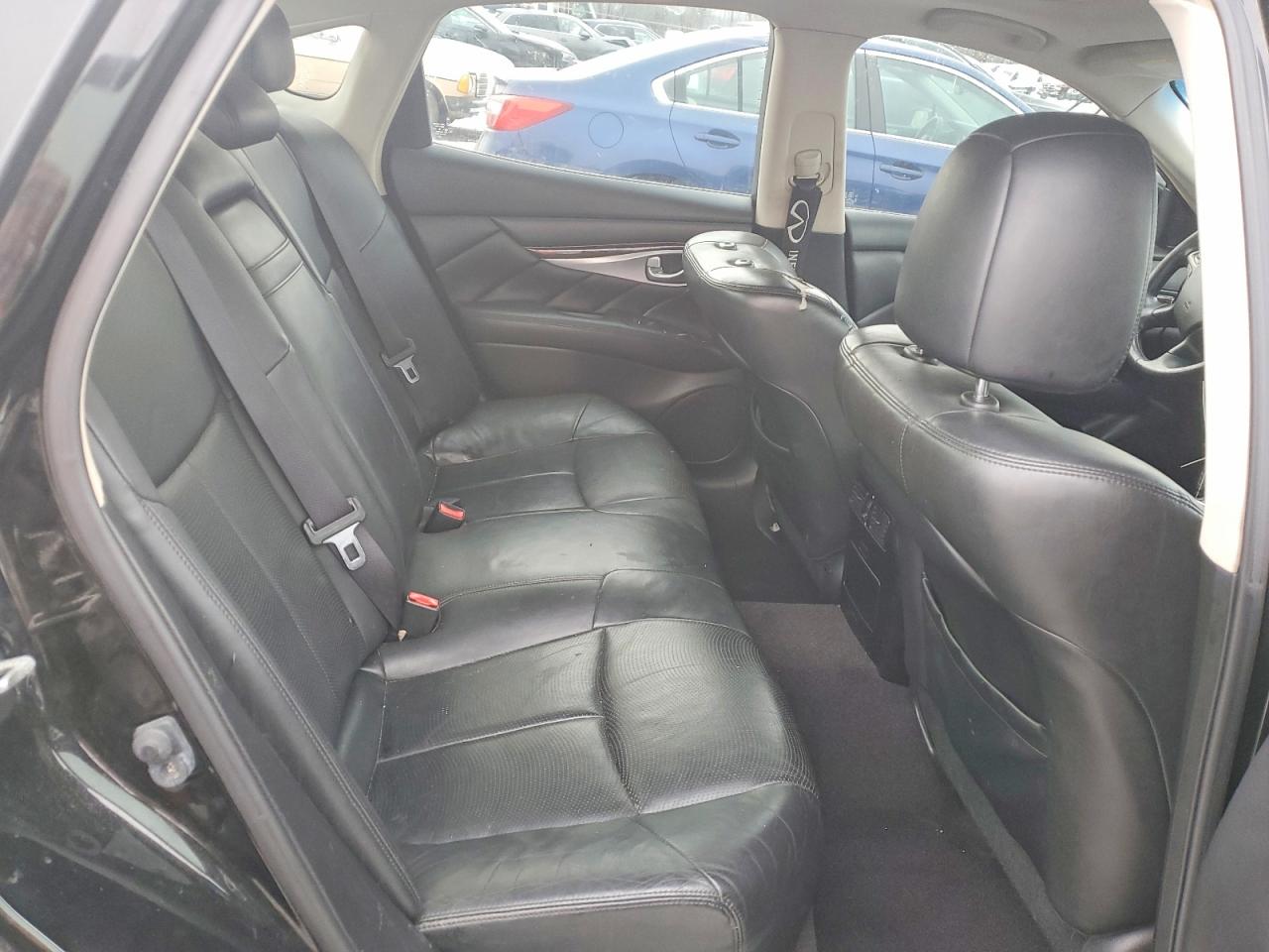 2013 INFINITI M37 X photo 10