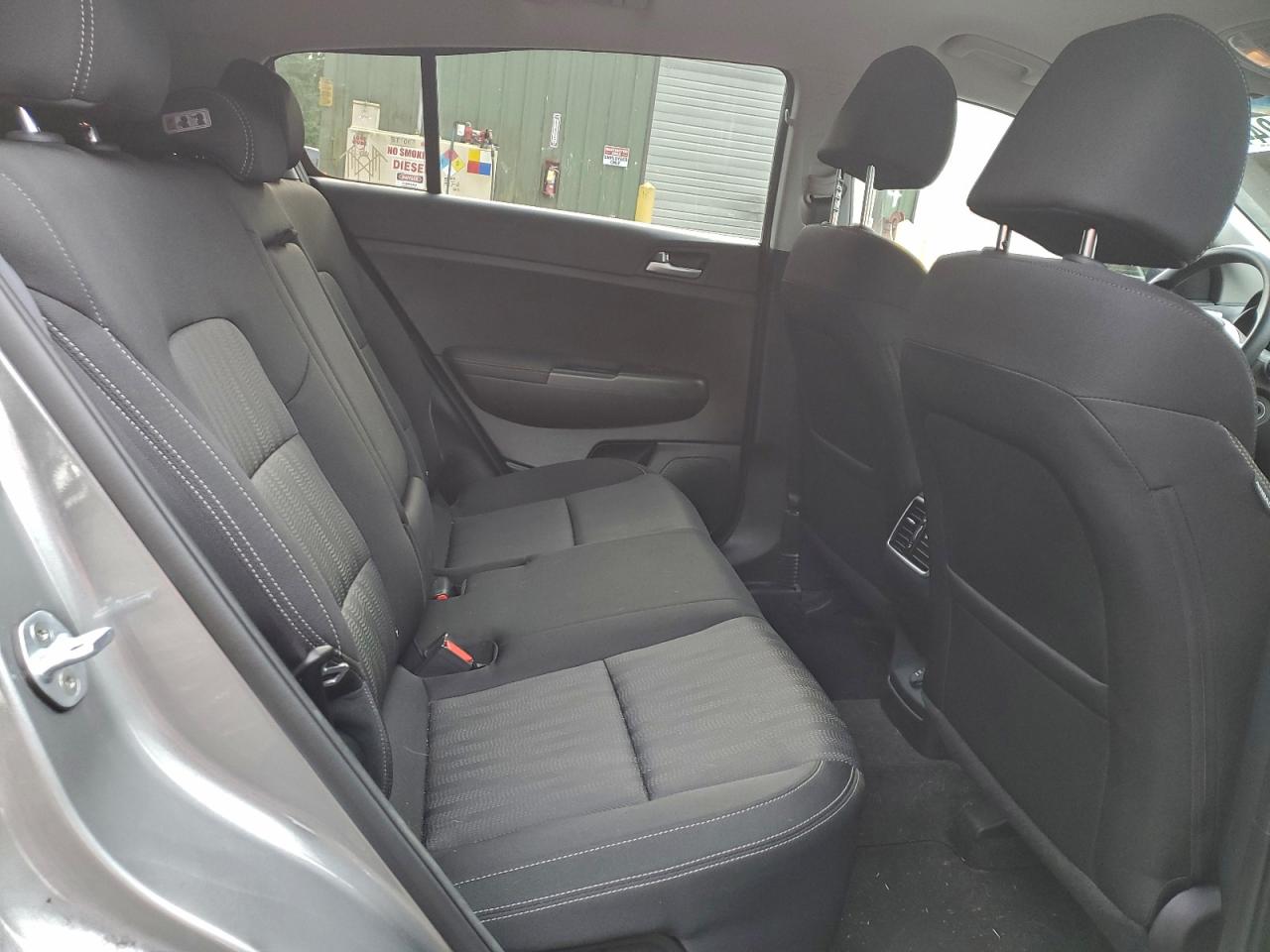 2020 KIA SPORTAGE LX photo 11