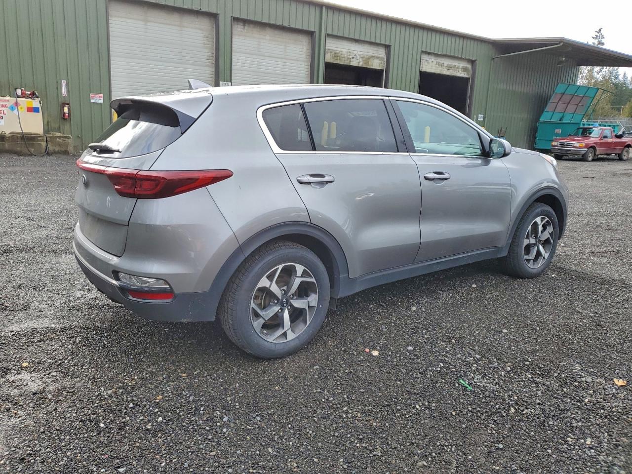 2020 KIA SPORTAGE LX photo 3