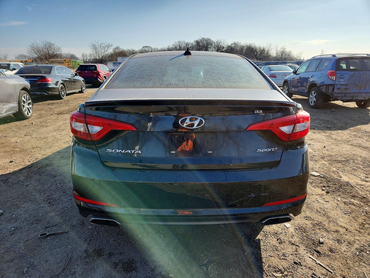 2015 HYUNDAI SONATA SPORT photo 6