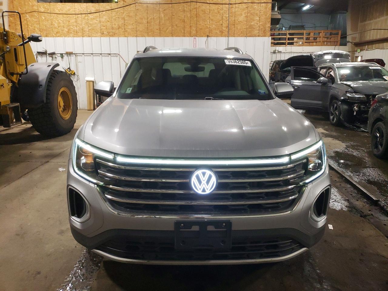 2024 VOLKSWAGEN ATLAS SE photo 5