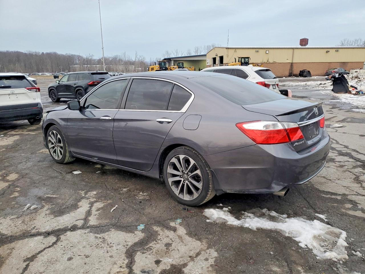 2015 HONDA ACCORD SPORT photo 2