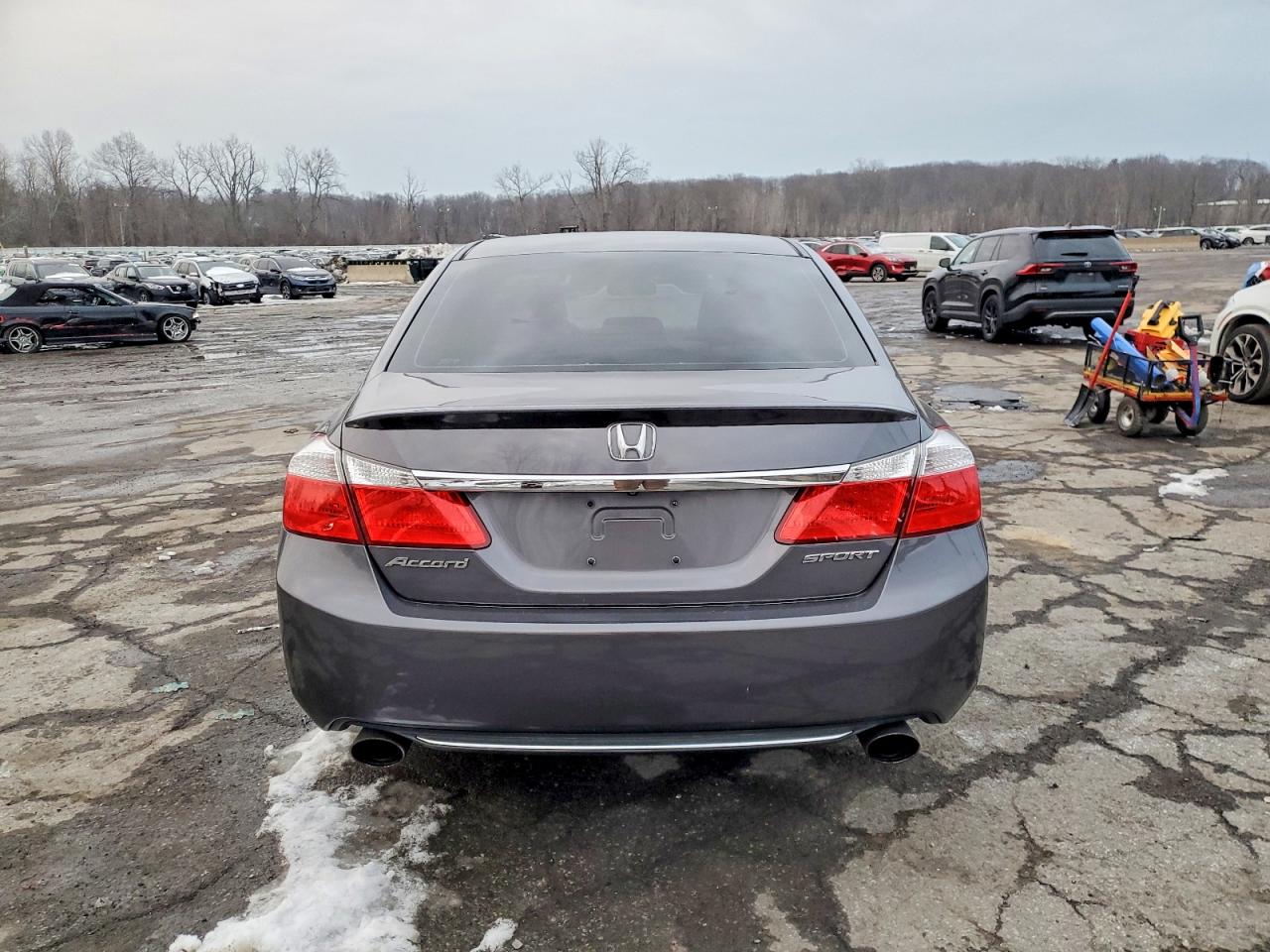 2015 HONDA ACCORD SPORT photo 6