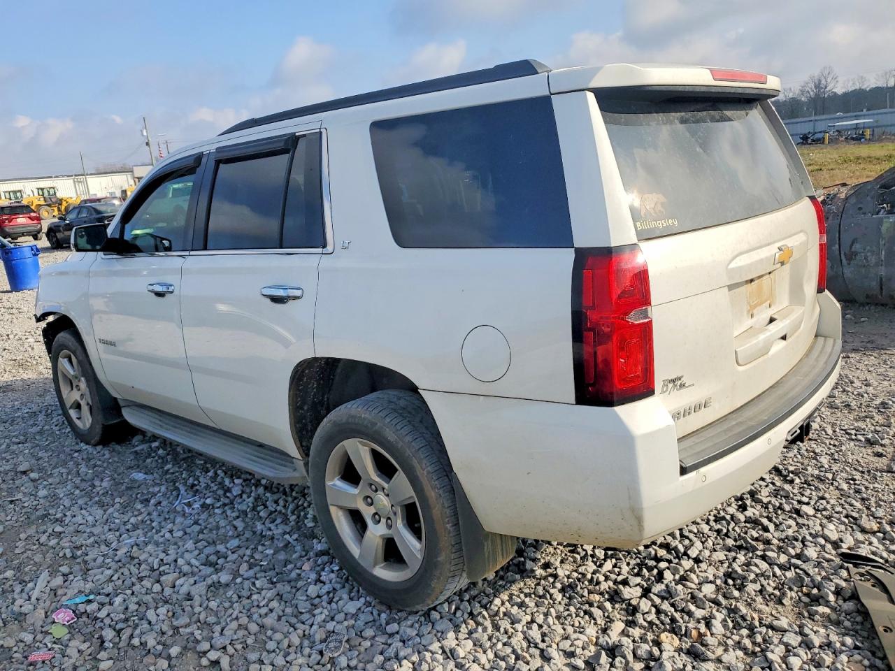 2015 CHEVROLET TAHOE C1500 LT photo 2