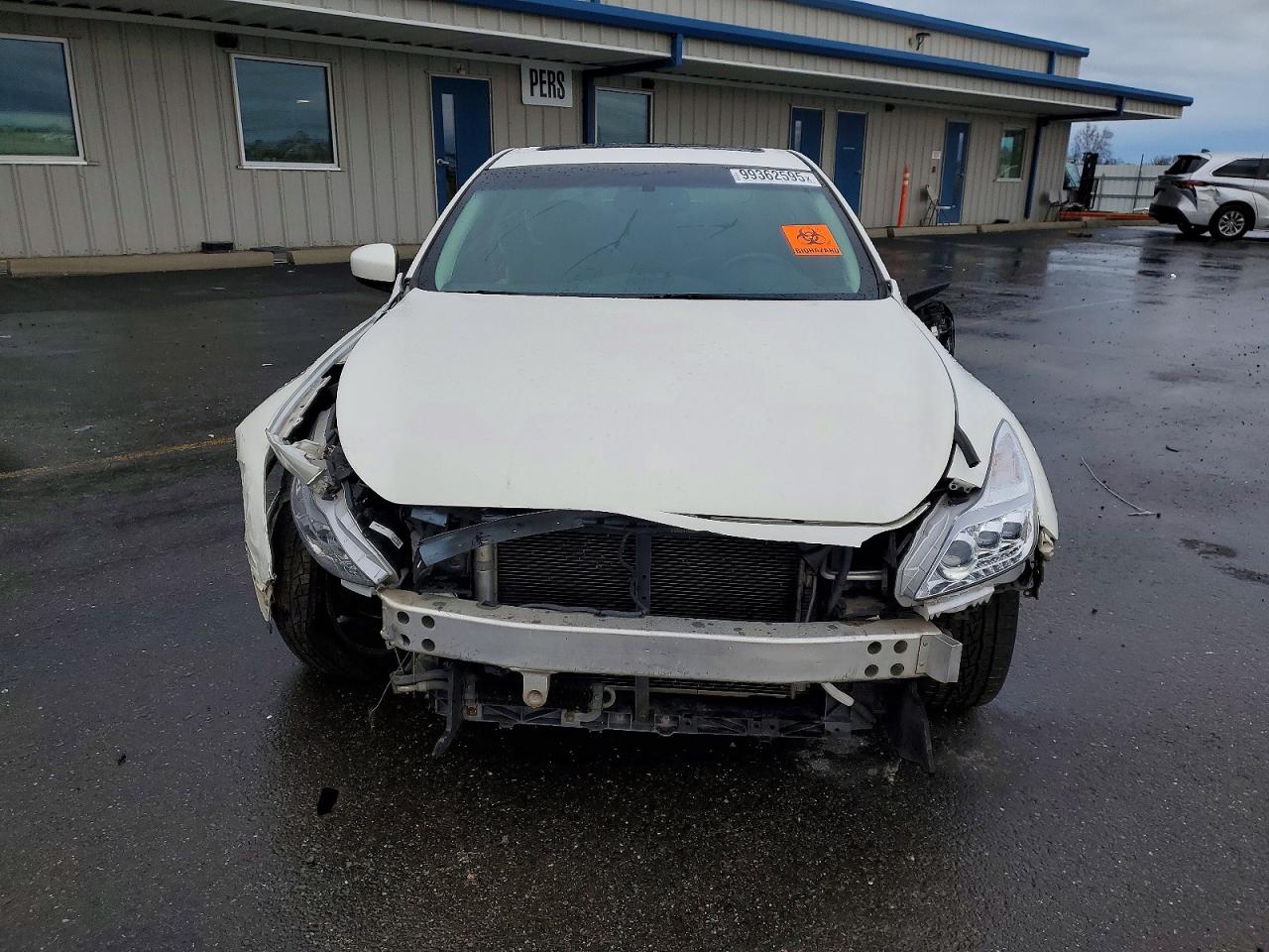 2011 INFINITI G37 BASE photo 5