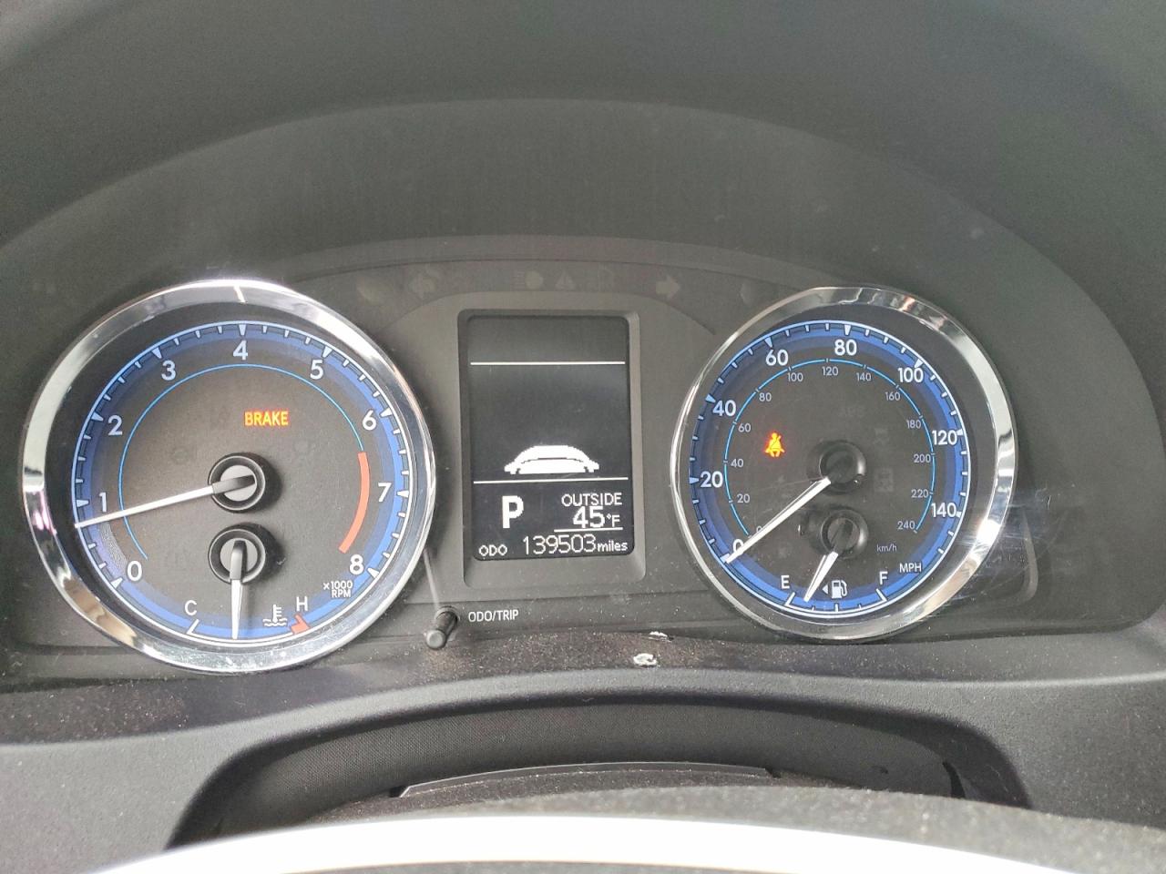 2017 TOYOTA COROLLA L photo 9
