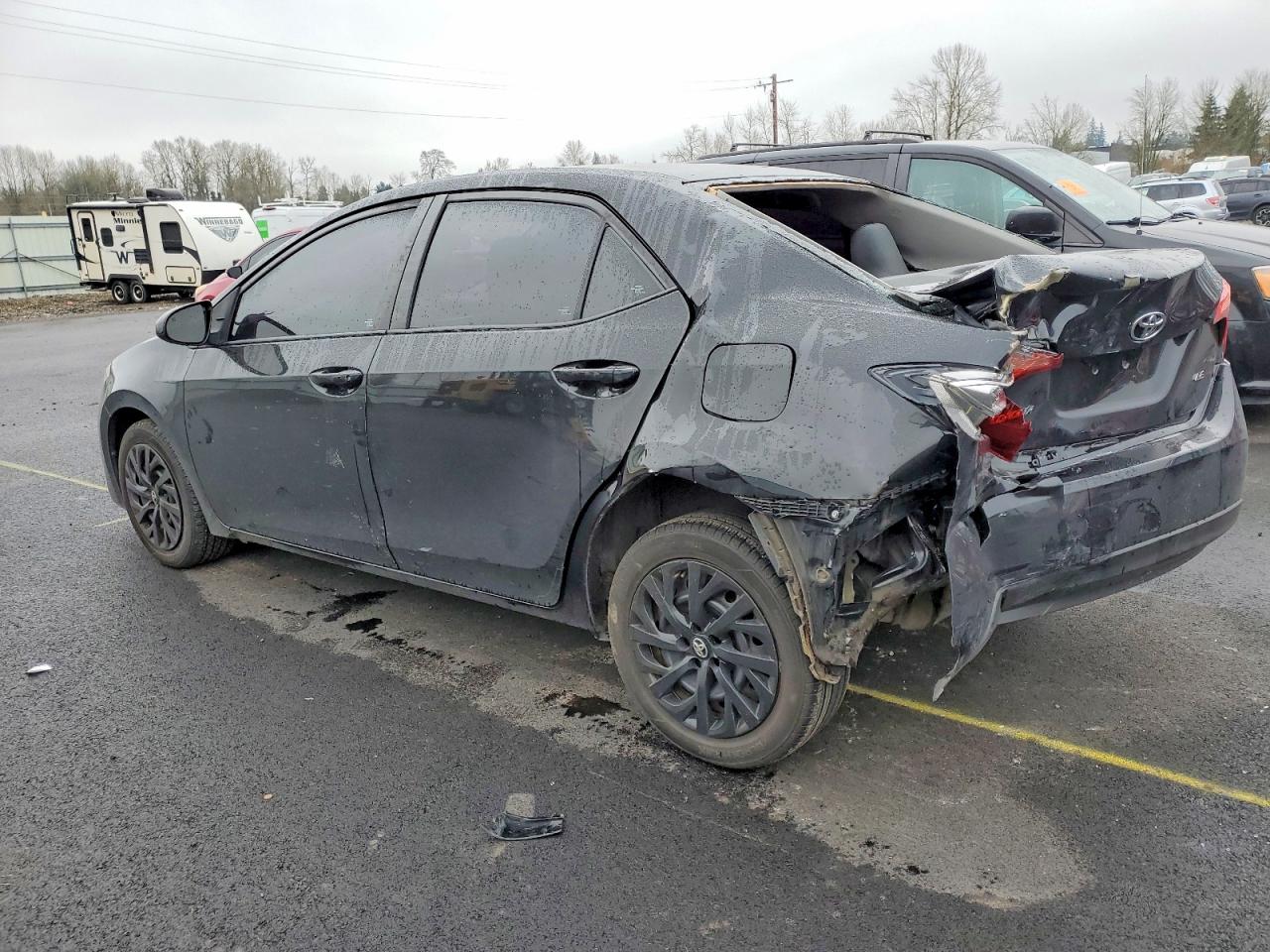 2017 TOYOTA COROLLA L photo 2