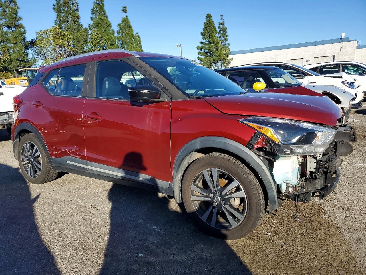 2019 NISSAN KICKS S photo 4