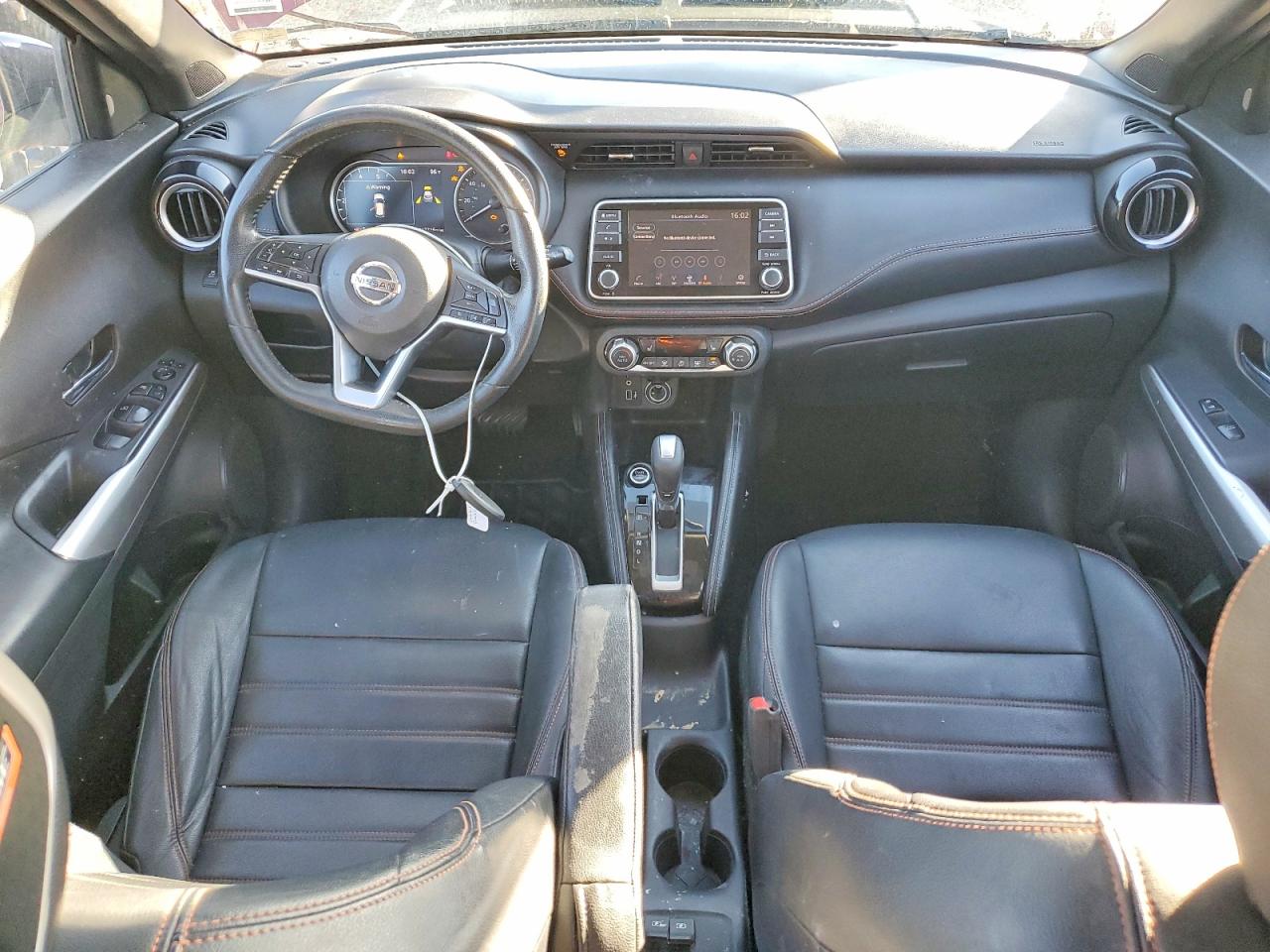 2019 NISSAN KICKS S photo 8