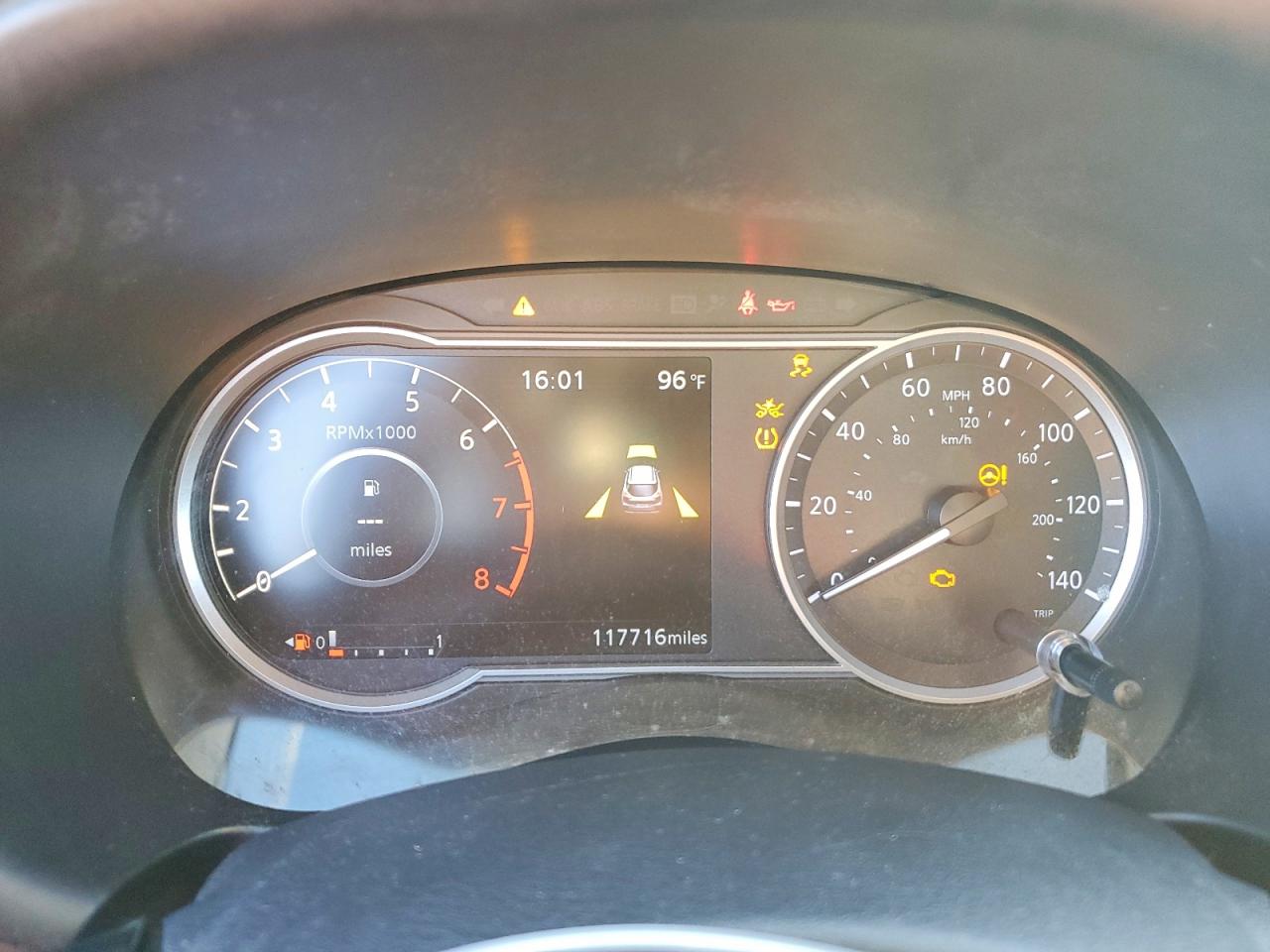 2019 NISSAN KICKS S photo 9