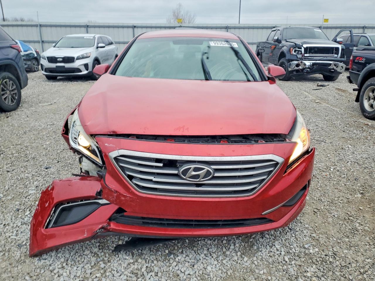 2017 HYUNDAI SONATA SE photo 5